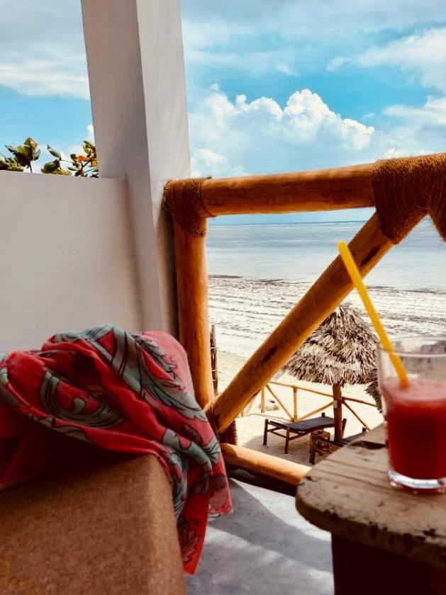 Helwas Zanzibar Beach Hotel Бвейю Екстер'єр фото