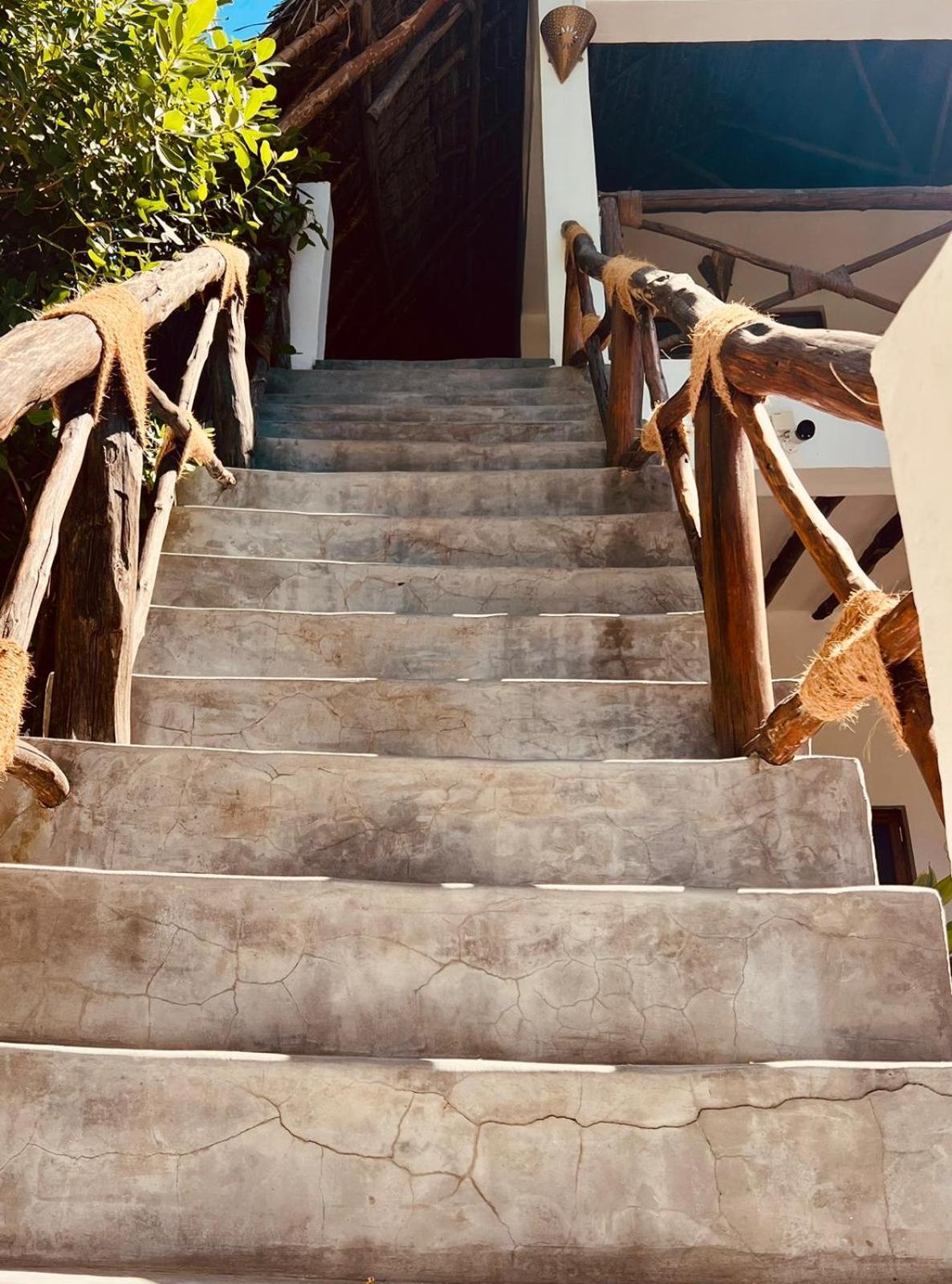 Helwas Zanzibar Beach Hotel Бвейю Екстер'єр фото