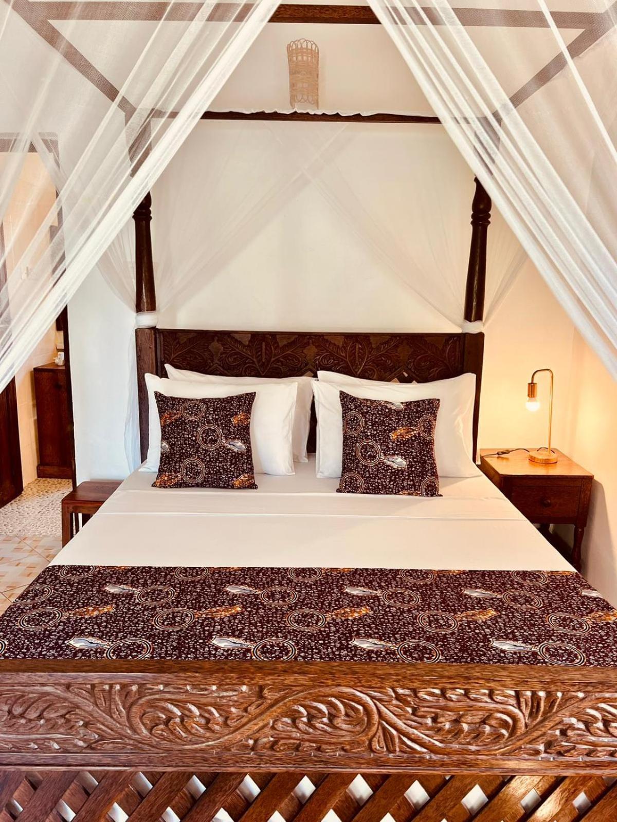 Helwas Zanzibar Beach Hotel Бвейю Екстер'єр фото